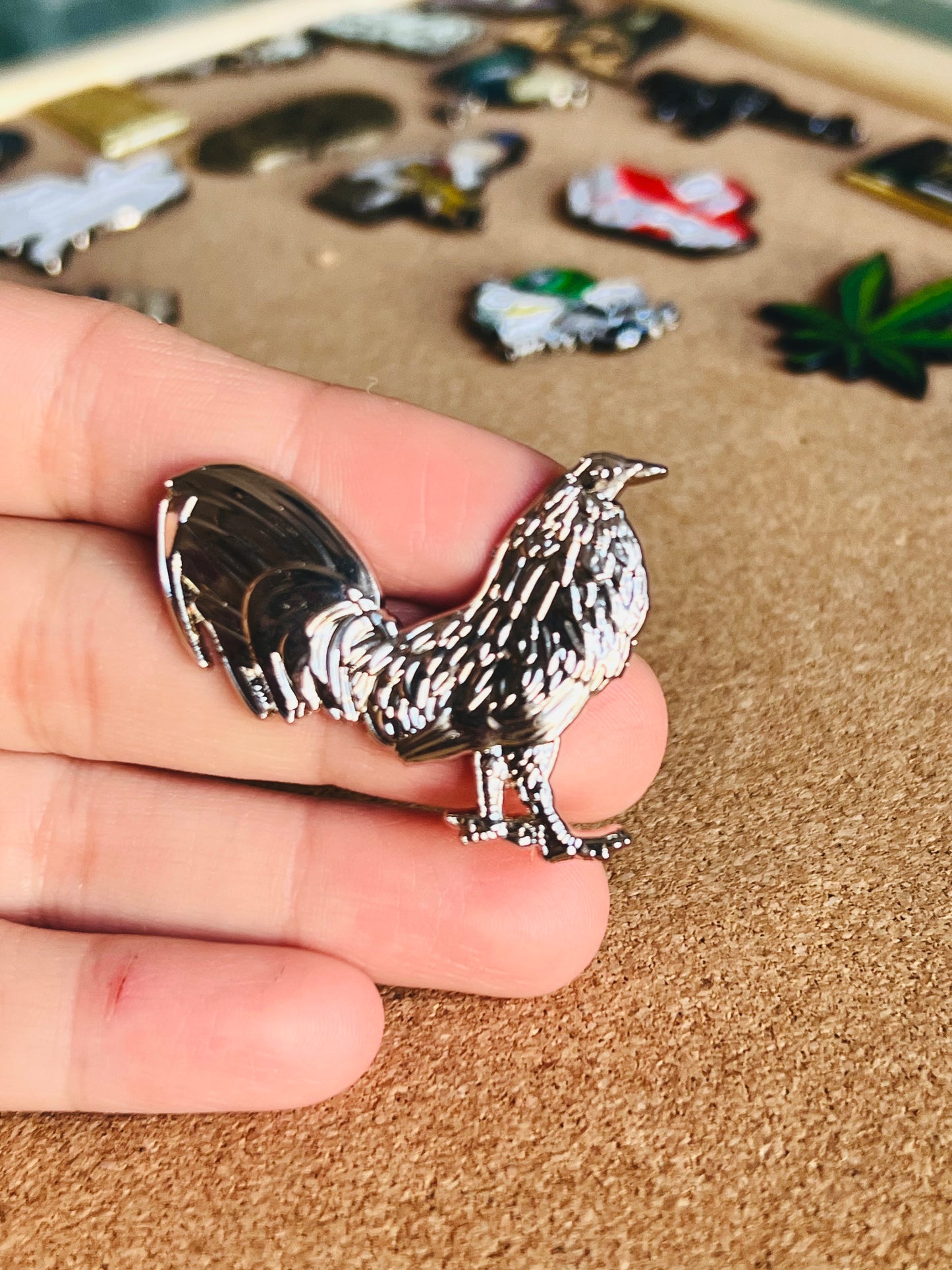 Silver Gallo hat pin